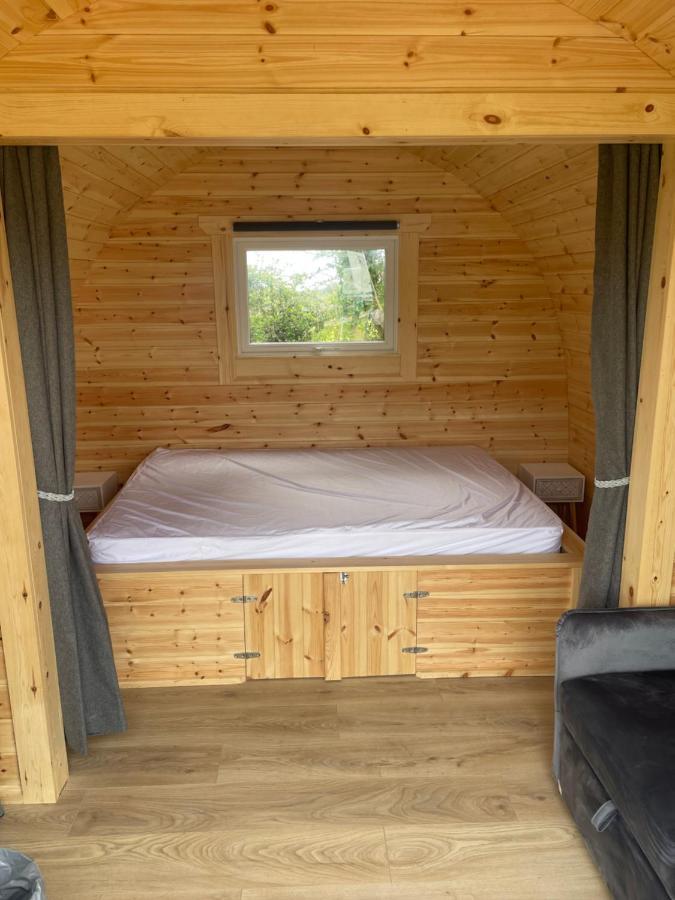 Wall Park Touring Centry Road Camping บริกแซม ภายนอก รูปภาพ